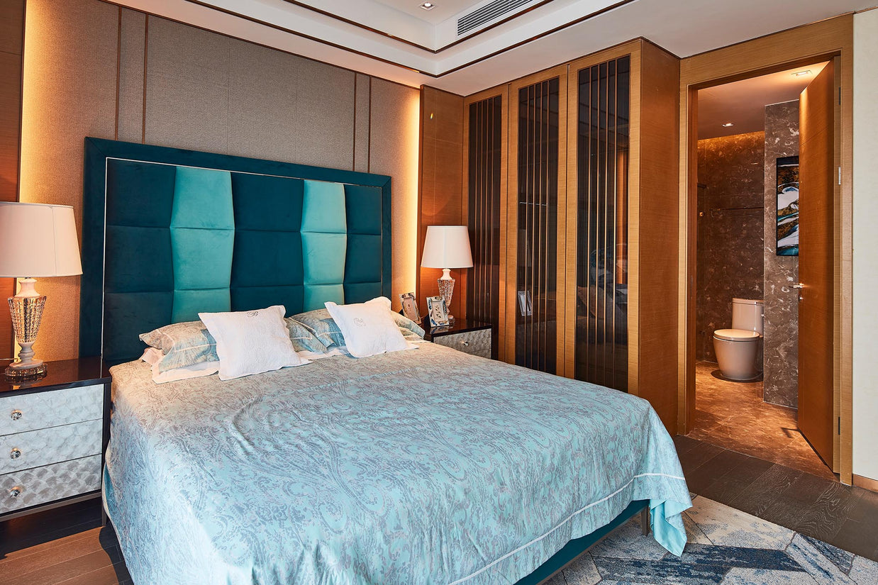 Bedroom Solutions - Bed AB005-18