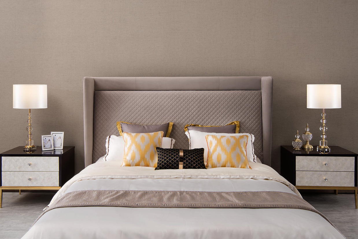 Bedroom Solutions - Bed AB006-18